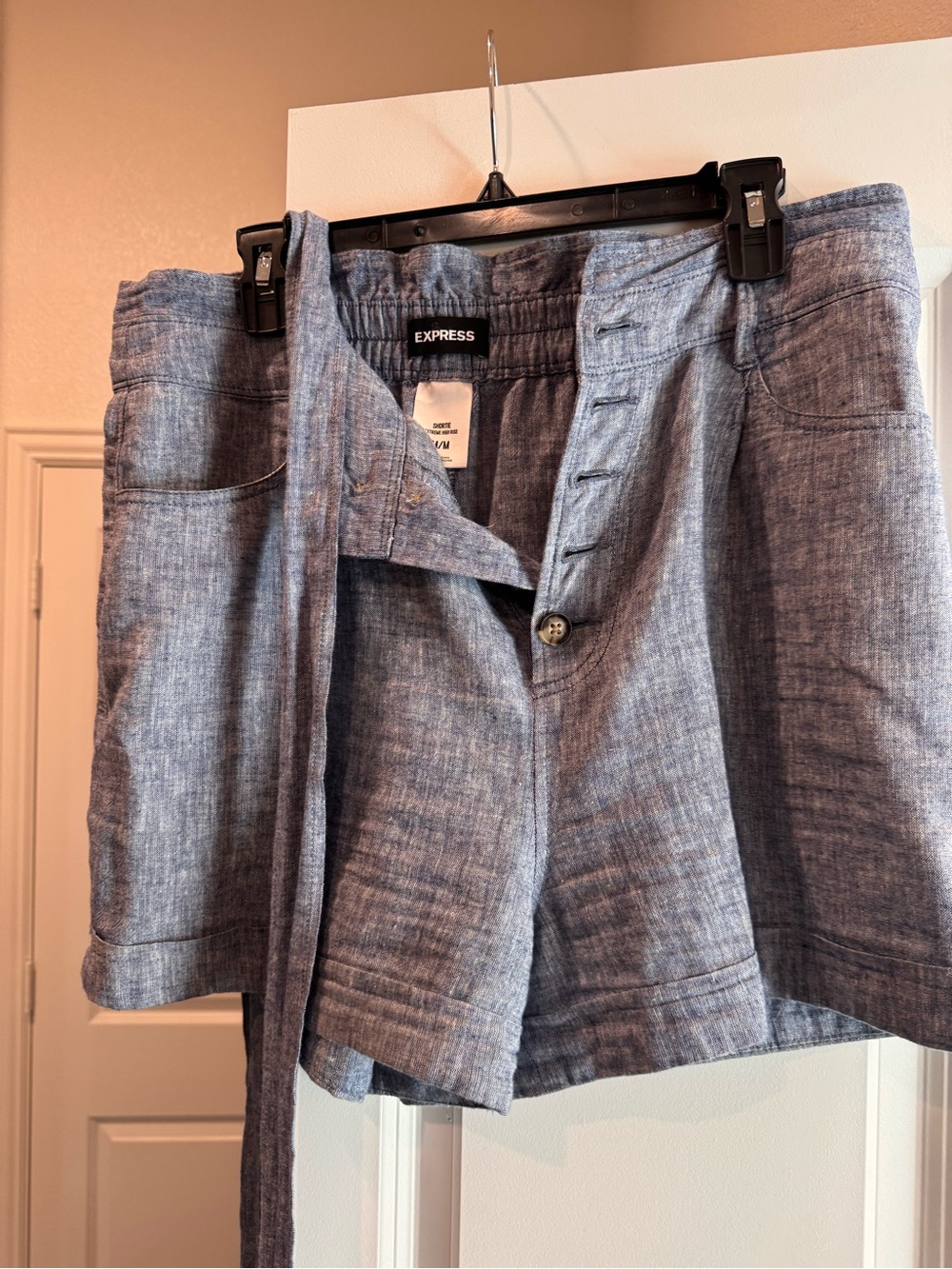Express Tie-Waist Chambray Shorts - Light Blue